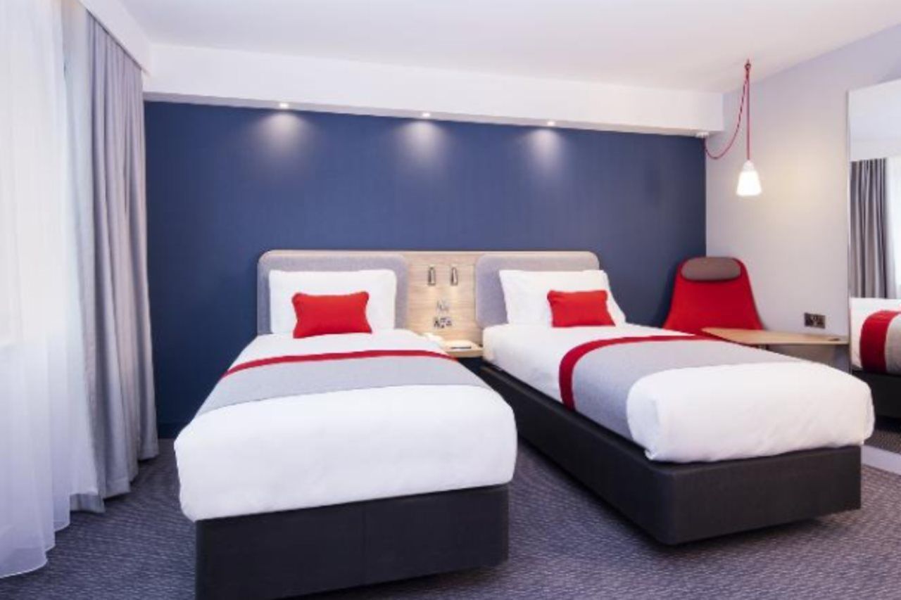 Holiday Inn Express Astana - Turan Esterno foto